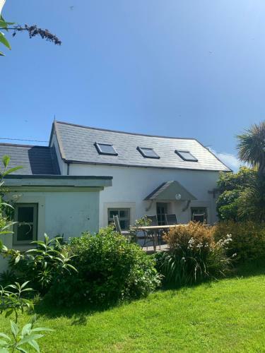 Ancaire Cottage Kilbronogue. Schull