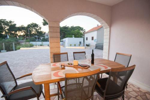 Apartmani Vila Lavanda I