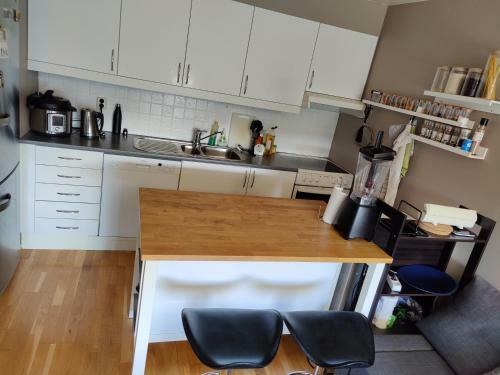 Comfy, Relaxing Full Apartment