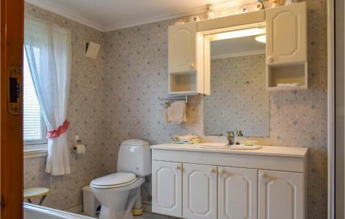 Holiday Home Vanse Nesheim