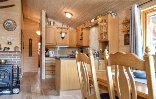 Beautiful Home In Vikes� With 3 Bedrooms