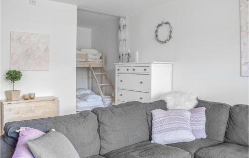 Two-bedroom Apartment In Vossestrand