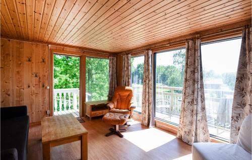 Stunning Home In �dsm�l With Wifi And 3 Bedrooms