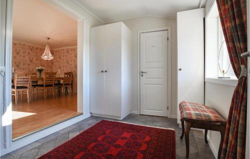 Stunning Home In �dsm�l With Wifi And 3 Bedrooms