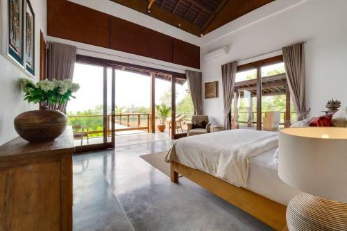 Stunning Ocean-view Villa In Uluwatu-ungasan