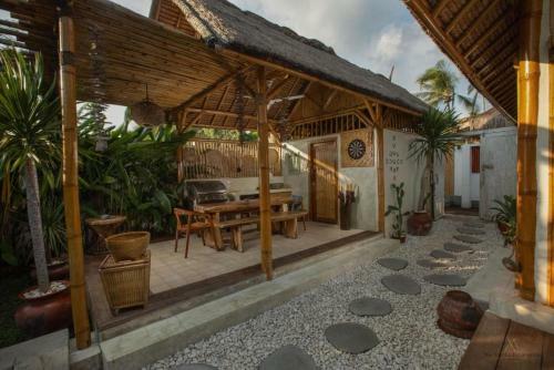 Villa Burung Gili Air