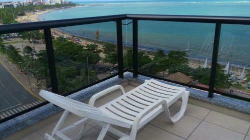 Apartamento 2 Quartos. Beira Mar Paju�ara. Luxo