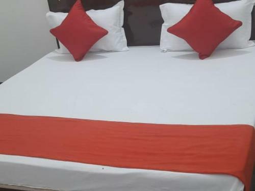 Spot On 88839 Hotel Town Regency