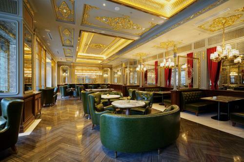 Hotel ???????