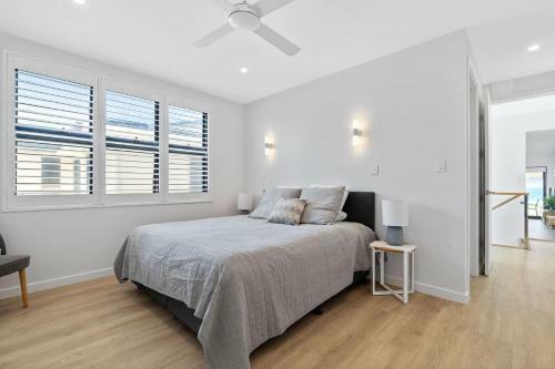 Coastal On Curtis Beach House