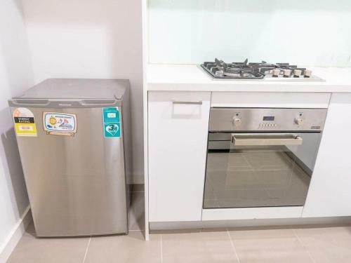 Comfy One Bedroom Apartment With Free Parking