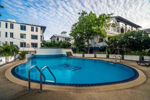 Patong Tower Apartment By Lofty