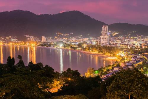 Patong Tower Apartment By Lofty