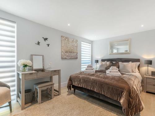The Apartment At Solley Farm House