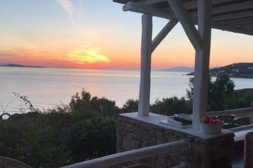 Aleomandra Waterfront Dream Villa