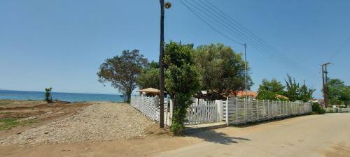 Hostal Seaside Kastamoniti Nikiti "pine&sea"
