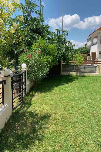 Guedin II Sea Side Maisonette