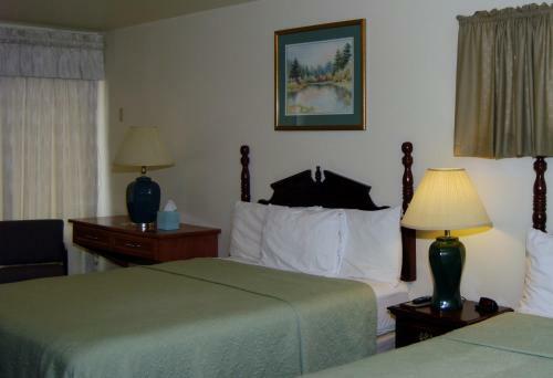 Motel 5th Street Inn