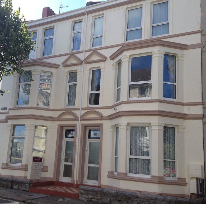 Bed & Breakfast Edgcumbe Guest House