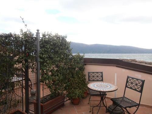 Hotel Garn� Bartabel