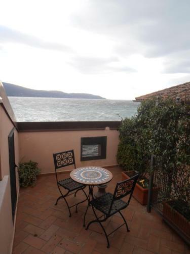Hotel Garn� Bartabel