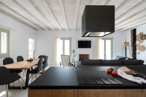 Sersi Paros Villas & Suites