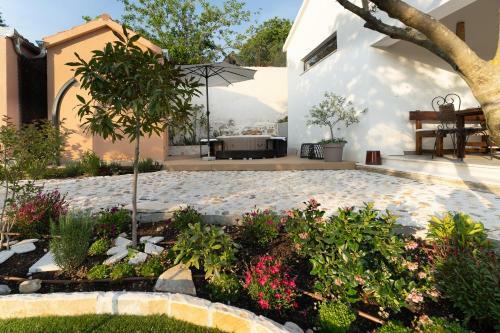 Holiday Home - Villa Thorak