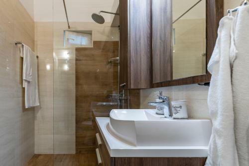 Holiday Home - Villa Thorak