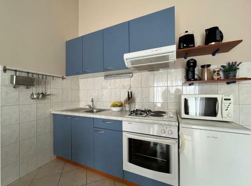 Apartmani Tino I Leon