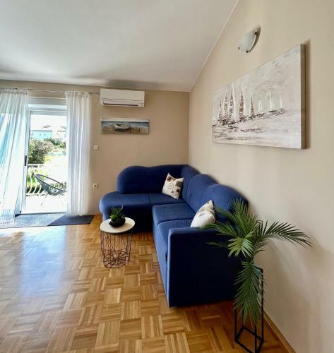 Apartmani Tino I Leon