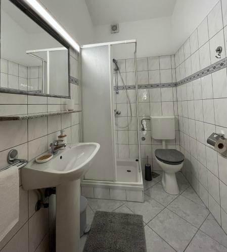 Apartmani Tino I Leon