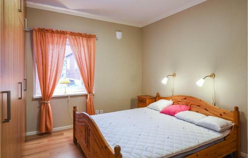 Nice Home In Tidaholm W/ Wifi And 3 Bedrooms