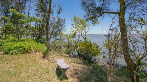 Hansha House 143 Lakes Blvd Wooloweyah