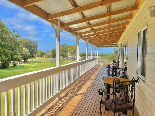 Hostal Galbraith Beach Studios