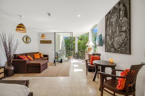 241 Santai - Balinese Resort Apartment By Uholiday