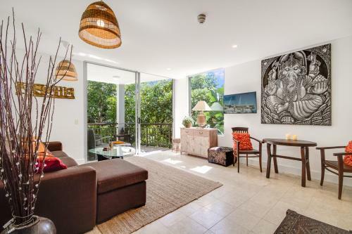 241 Santai - Balinese Resort Apartment By Uholiday