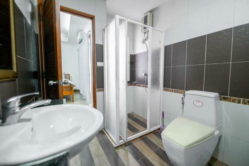 Private Swimmingpool Townhome With 4 Bed/4bath