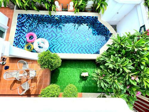 The Uni Pool Villa 1