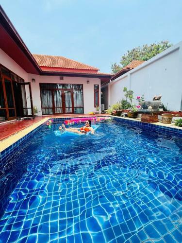 Hostal Pratamnak Pool Villa #248