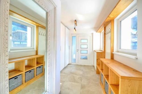 Chalet Cara By Alpen Apartments
