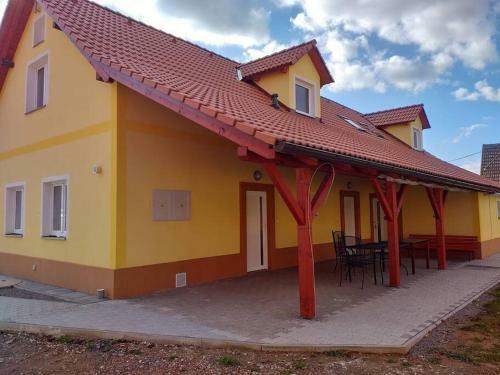 Apartm� Pro Hosty Ve Star�m Dvo?e ?. 2