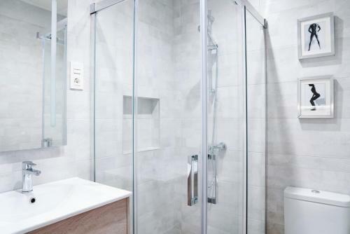 Apartaments La Rambla - La Pelu - 2 Persones