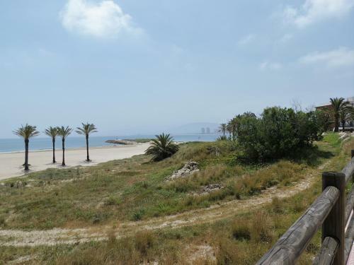 Acogedor Adosado Entre Mar Y Monta�a