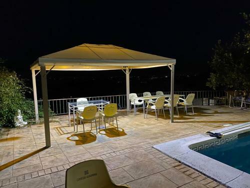 Apartamento Coqueta Habitaci�n Equipada