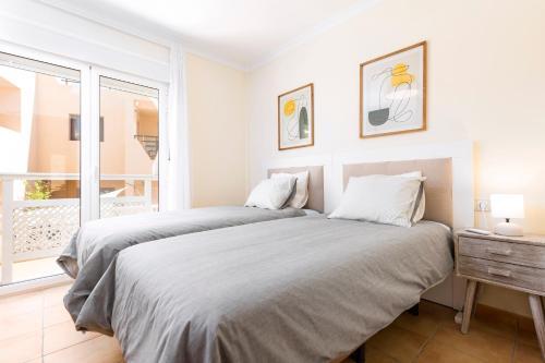 Home2book Stunning Sultan, Wifi & Pool