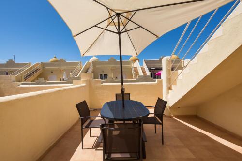 Home2book Stunning Sultan, Wifi & Pool