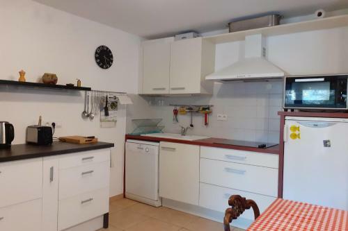 Apartment With Terrace Near The Slopes Brian�on