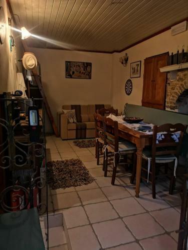Apartamento Symi George House