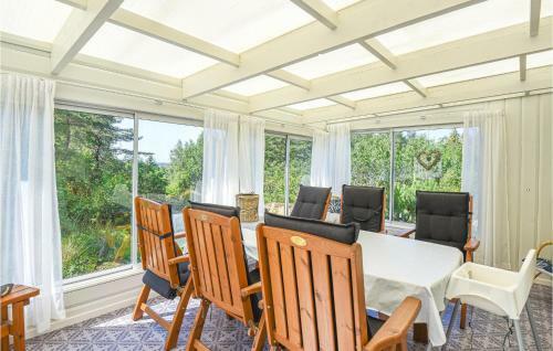 Beautiful Home In Uddevalla With Wifi And 2 Bedrooms