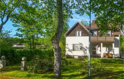 Amazing Home In V�stervik With 3 Bedrooms